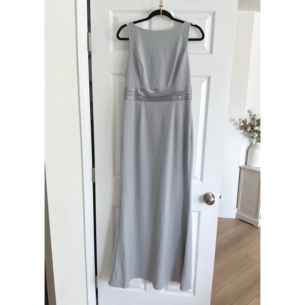 Adrianna Papell Silver Knit Crepe Gown V-Back Bow Detail‎ Dress Size 10 NWT